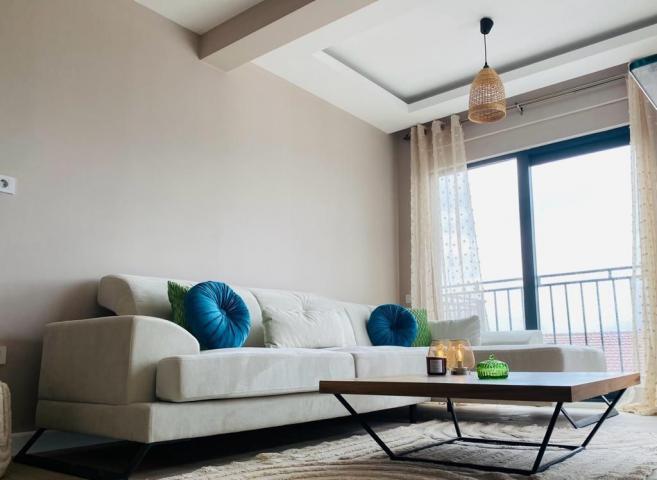 Prodaja jednosobnog stana 70.82 m² (45.82 m² stambenog prostora + terasa 25m²)  u novom kompleksu sa