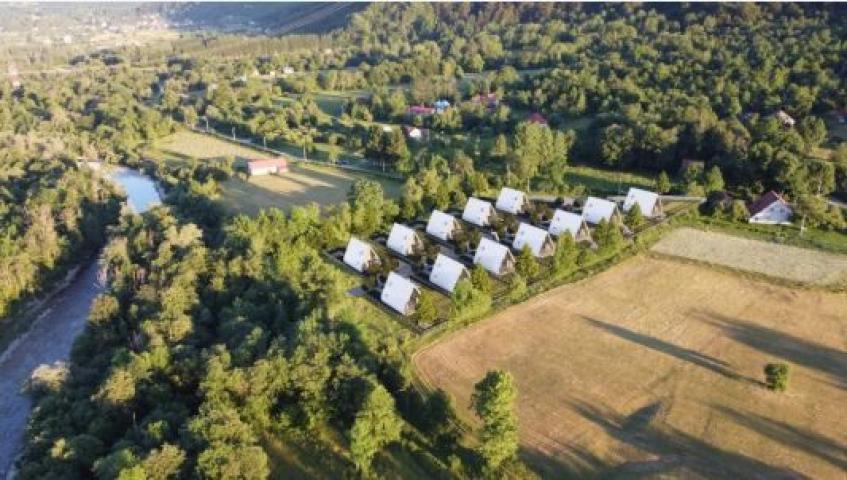 Ekskluzivne planinske vile – dvosobna kuća 100 m² sa placem 600 m² – Blatina, Kolašin