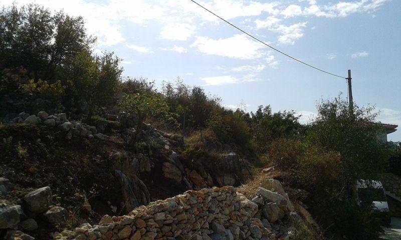 Urbanizovan plac 4864m2 sa panoramskim pogledom na more - Krstac, Reževići