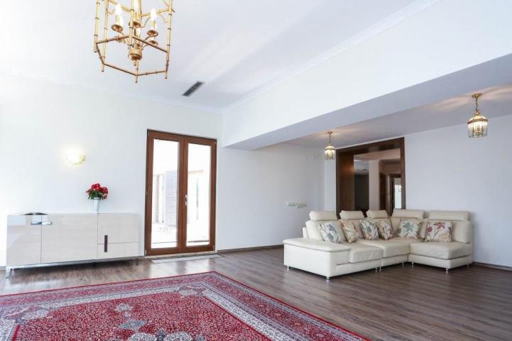 Luksuzna vila na obali  Krašića- Tivat