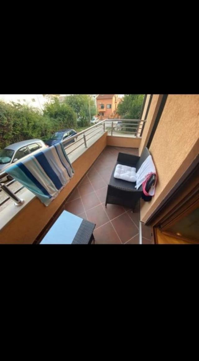 Prodaja trosobnog nameštenog stana 79m² u Budvi