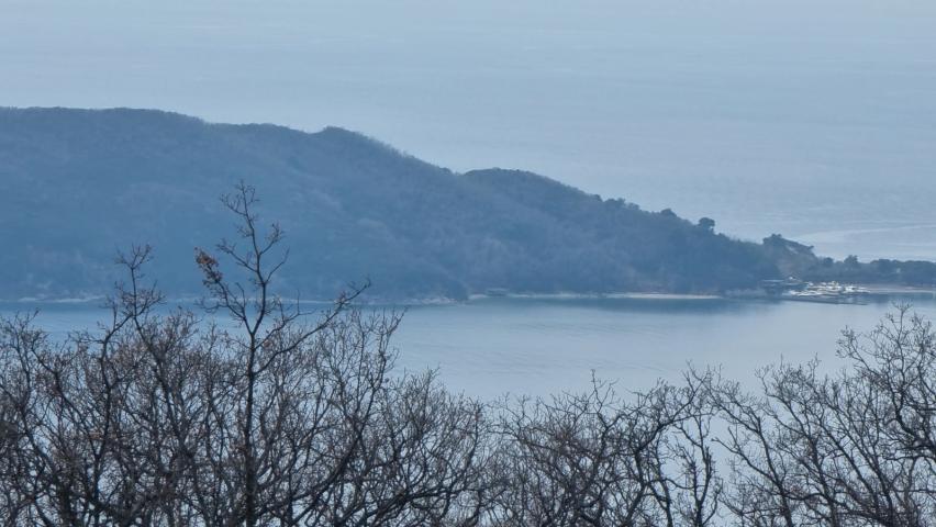 Urbanizovan plac sa prelepim pogledom na more u Kuljačama, opština Budva - 2170 m²