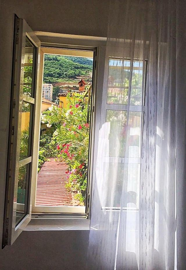 Prodaja jednosobnog stana 48 m² u Starom gradu Budve