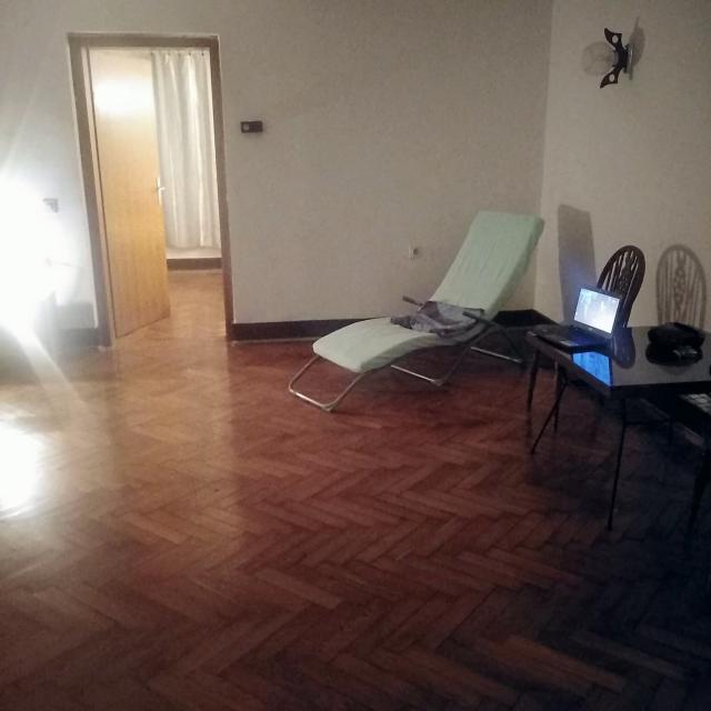 Kuca za renoviranje sa prelepim pogledom na more, Petrovac, Budva. 