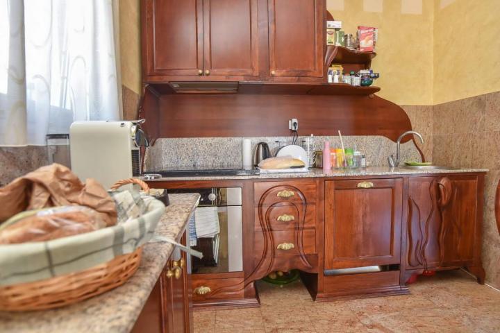 Trosoban penthouse 179m2 sa pogledom na more. (Mogućnost plaćanja u Rusiji, kriptovalutama i rubljam