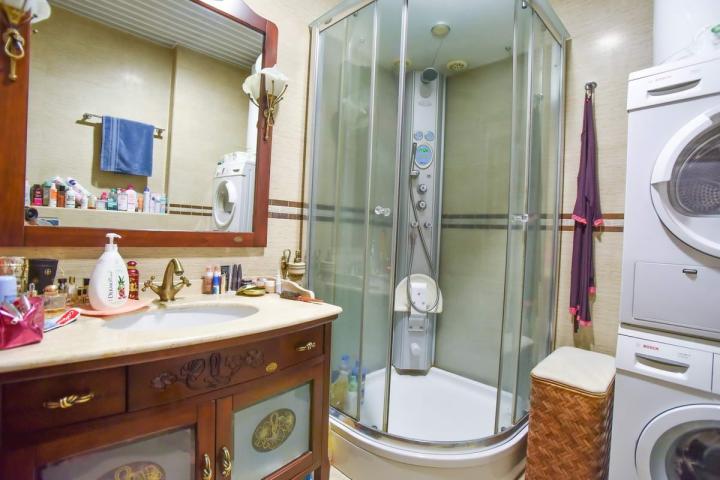 Trosoban penthouse 179m2 sa pogledom na more. (Mogućnost plaćanja u Rusiji, kriptovalutama i rubljam