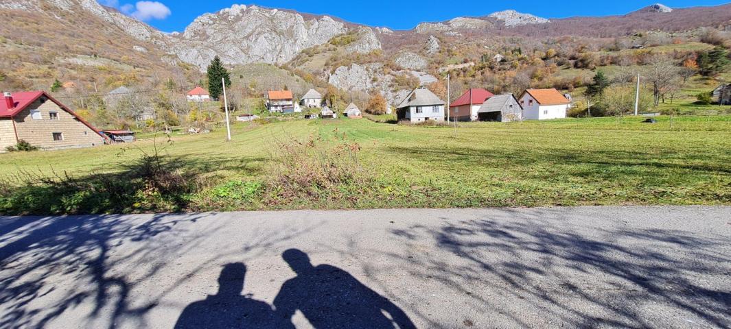 Prodaja zemljišta 27.492 m² sa UTU uslovima – Lipovo, Kolašin