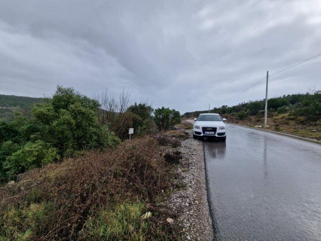 Prodaje se plac 1575m2, Visnjeva-Opstina Kotor. 