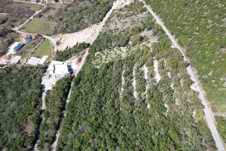 Zemljište 3542m² u Višnjevu, Kotor