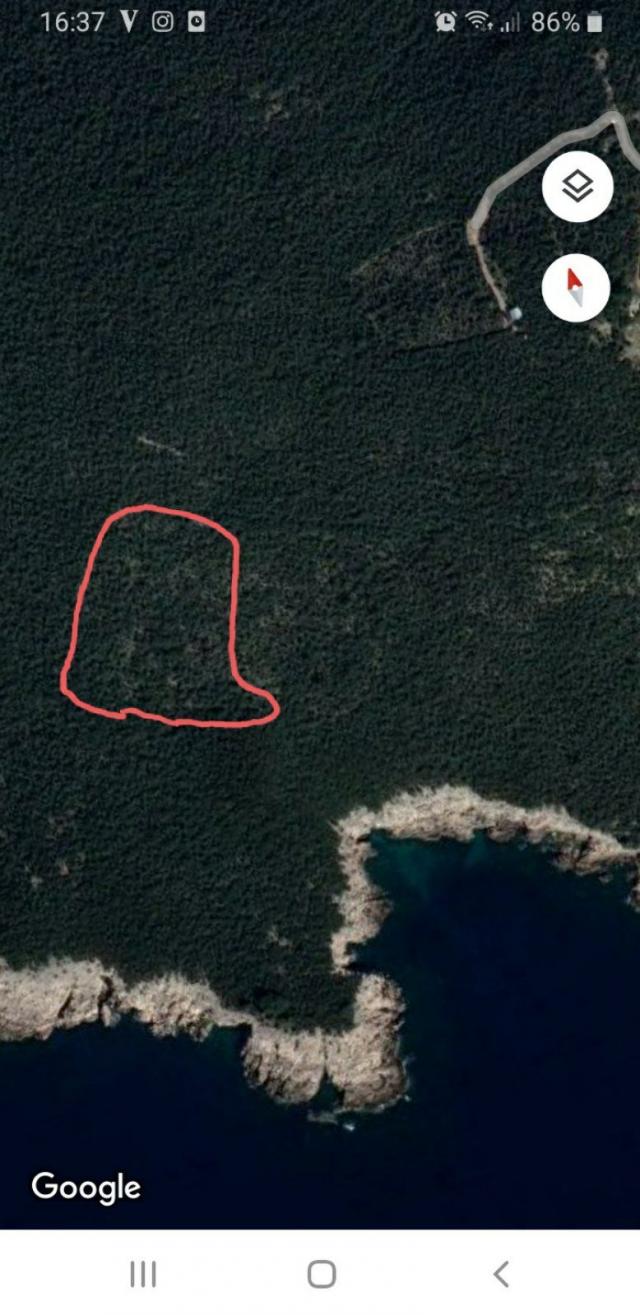 Plac 5,218m2 sa panoramskim pogledom na more u naselju Mirište (Žanjice), Luštica. 
