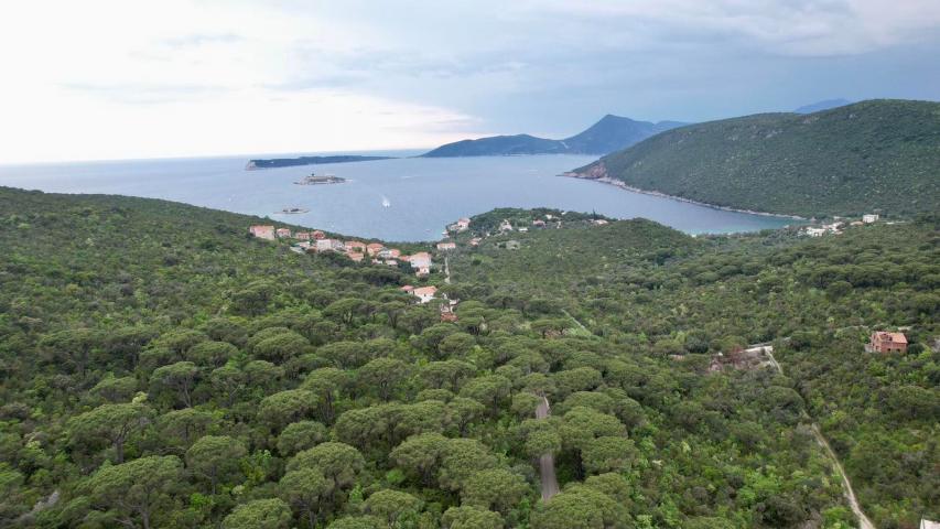 Plac 1,046m2 sa panoramskim pogledom na more u naselju Mirište (Žanjice), Opstina Herceg Novi