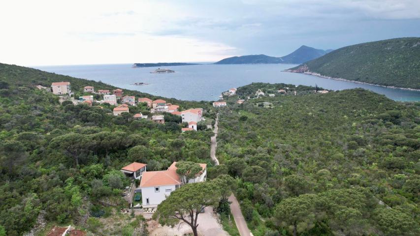 Plac 1,046m2 sa panoramskim pogledom na more u naselju Mirište (Žanjice), Opstina Herceg Novi