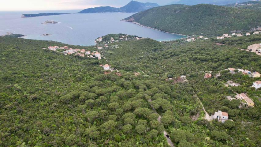 Plac 1,046m2 sa panoramskim pogledom na more u naselju Mirište (Žanjice), Opstina Herceg Novi