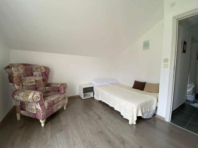 Prodaja trosobnog duplex stana 100m² sa panoramskim pogledom na more – Baošići, Herceg Novi