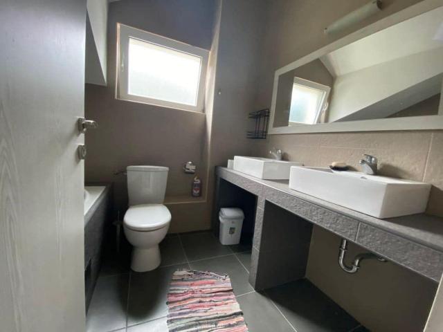 Prodaja trosobnog duplex stana 100m² sa panoramskim pogledom na more – Baošići, Herceg Novi