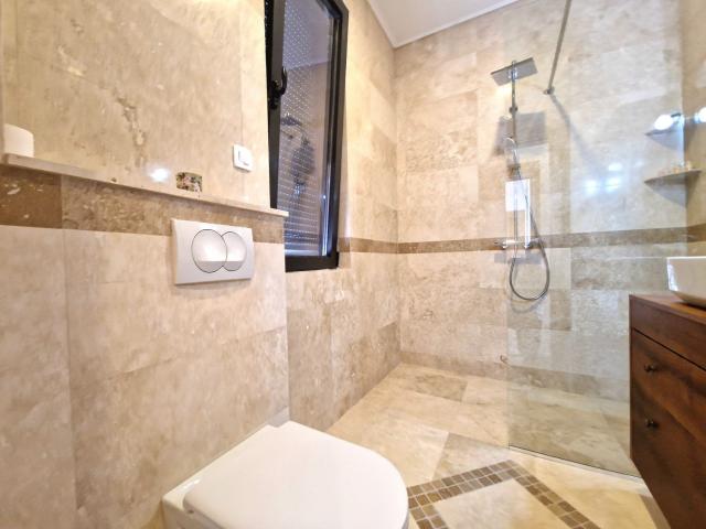 Jednosoban stan 55m2 sa pogledom na more, Reževići