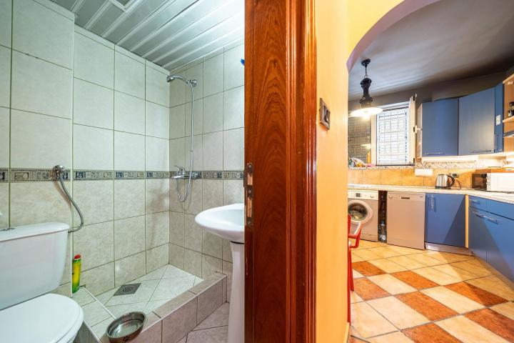 Dupleks apartman sa pogledom na more u centru Budve