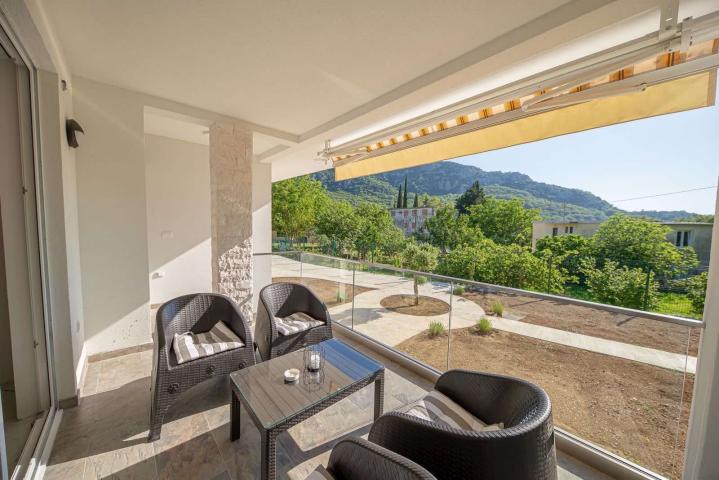 Kuća 100m2 sa prostranim placem od 1703m2 u Djurmanima, opstina Bar