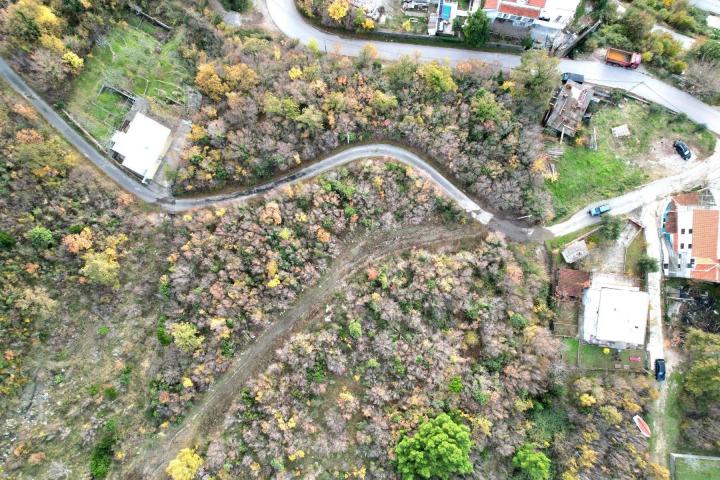 Gradjevinski plac 2,951m2 sa idejnim resenjem u Markovićima