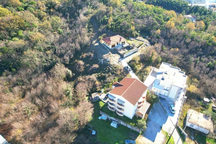 Na prodaju plac 1.250 m² u Prijevoru – Opština Budva