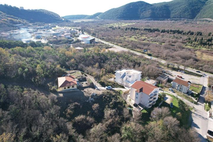 Na prodaju plac 1.250 m² u Prijevoru – Opština Budva