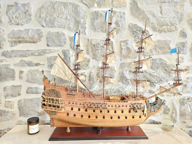 Autentična kamena kuca na prvoj liniji mora, Donja Lastva, Tivat