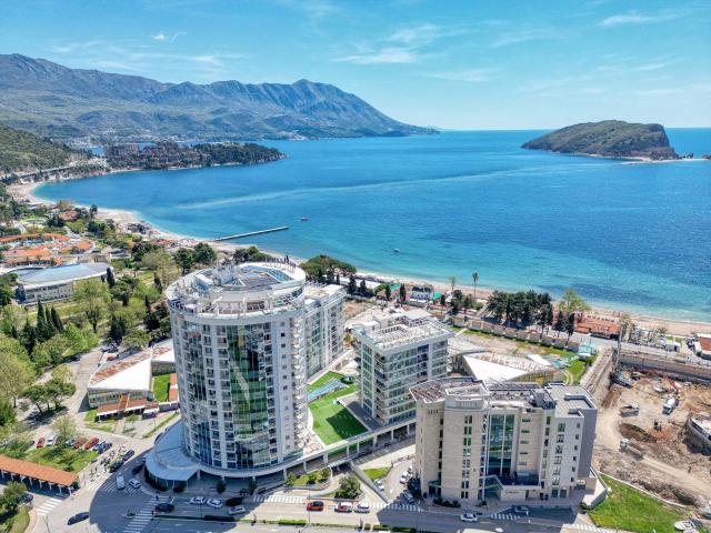 Jednosoban stan 63m2 u kompleksu Tre Canne u Budvi (Bez plaćanja poreza na prenos od 3%)