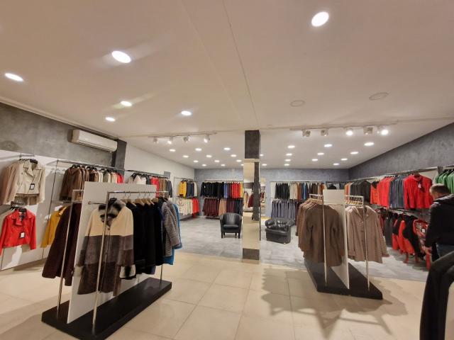JAZ, BUDVA-Poslovni prostor 800m2