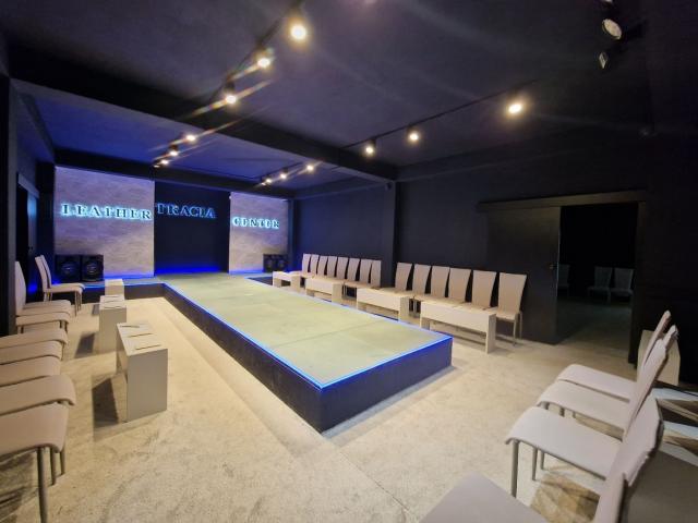 JAZ, BUDVA-Poslovni prostor 800m2