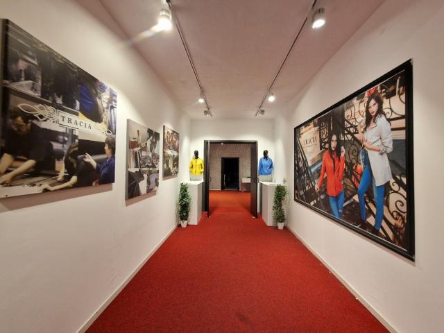 JAZ, BUDVA-Poslovni prostor 800m2
