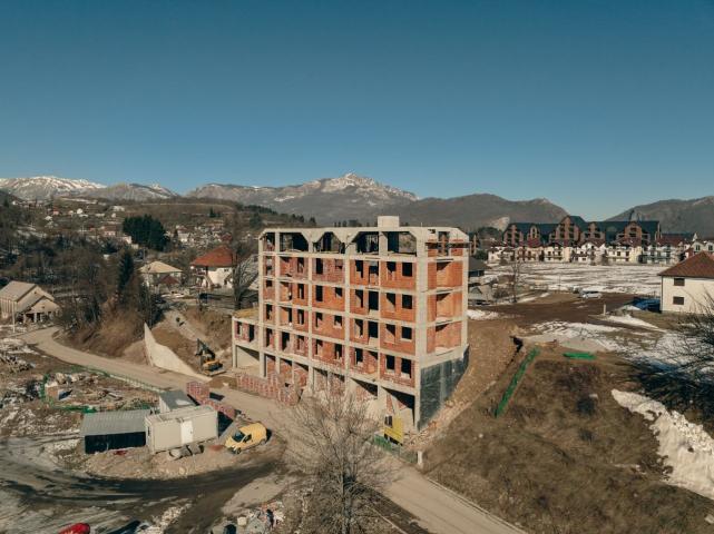 Ekskluzivni dvosoban stan 73m2 - Kolašin