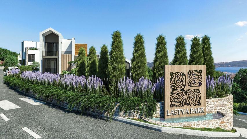 Luksuzna townhouse vila u novom kompleksu u Tivtu, Donja Lastva, sa pogledom na more, privatnim baze
