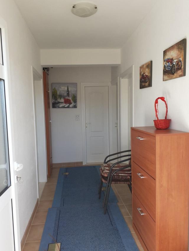 Zelenika, Herceg Novi - Prostrana Kuća 180 m² na Placu od 2000 m²