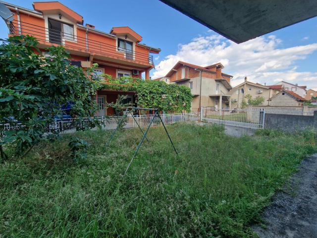 Podgorica, Zagorič-Sprat kuce 107m2