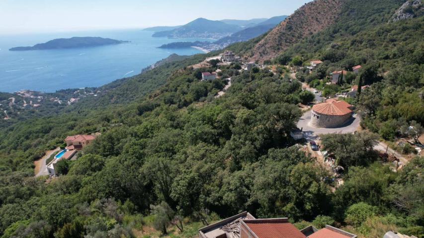 Kuljače, Budvanska Rivijera – Plac sa Panoramskim Pogledom na More 7727 m² za Izgradnju Luksuznih Vi