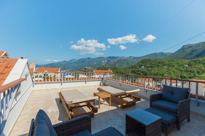 Ekskluzivne Vile sa Bazenom i Panoramskim Pogledom u kompleksu 'Carsko Selo', Blizikuće – (Vila 1)
