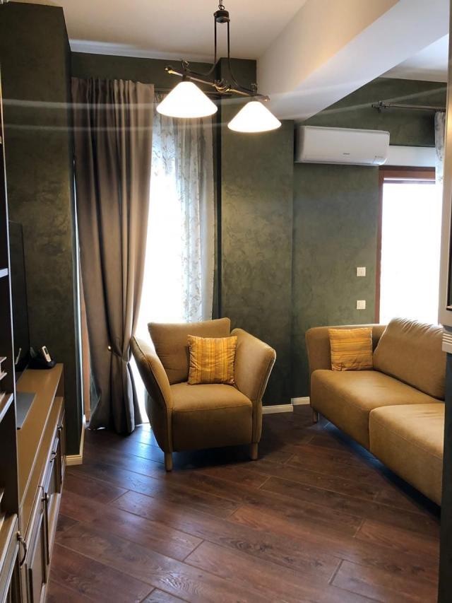 Luksuzan Penthaus od 140 m² u Baošićima, Herceg Novi – 50 Metara od Mora, U Kompleksu sa Bazenom!