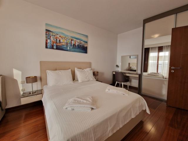 Jednosoban apartman u kompleksu Anatolia, Povrsine 90m2 (Na duzi period)