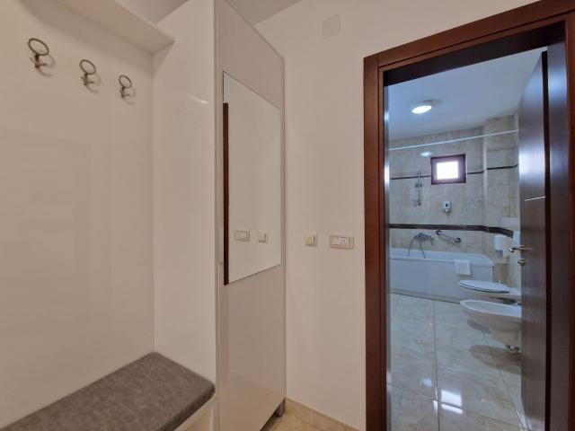 Jednosoban apartman u kompleksu Anatolia, Povrsine 90m2 (Na duzi period)