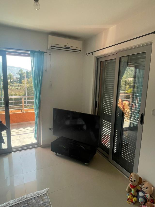 Prodaja dvosobnog stana 85 m² – Lastva Grbaljska, Budva