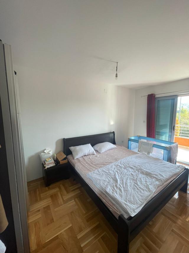 Prodaja dvosobnog stana 85 m² – Lastva Grbaljska, Budva