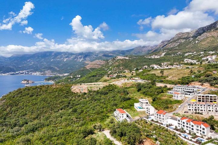 Budva, Reževići – Dve Nove Luksuzna Vila sa Pogledom na More i Bazenom