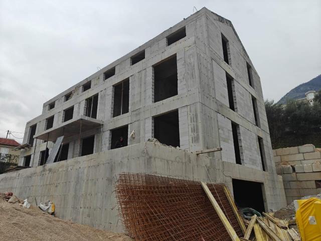 Jednosoban stan 50.6m2 u novom stambenom kompleksu u Prčnju, Kotor
