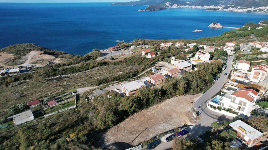 Urbanizovan plac 1.320 m² sa pogledom na more za gradnju 3 vile, Blizikuće, Budva