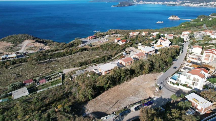 Urbanizovan plac 1.320 m² sa pogledom na more za gradnju 3 vile, Blizikuće, Budva