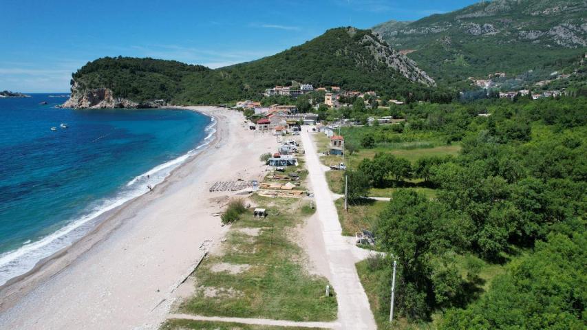 Urbanizovan plac na 100 metara od mora u Buljarici, 1.433 m²