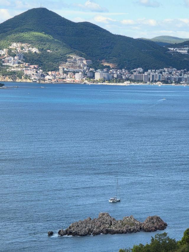 Prodaja građevinskog zemljista 2.682 m² za izgradnju 5 luksuznih vila sa pogledom na more – Blizikuć