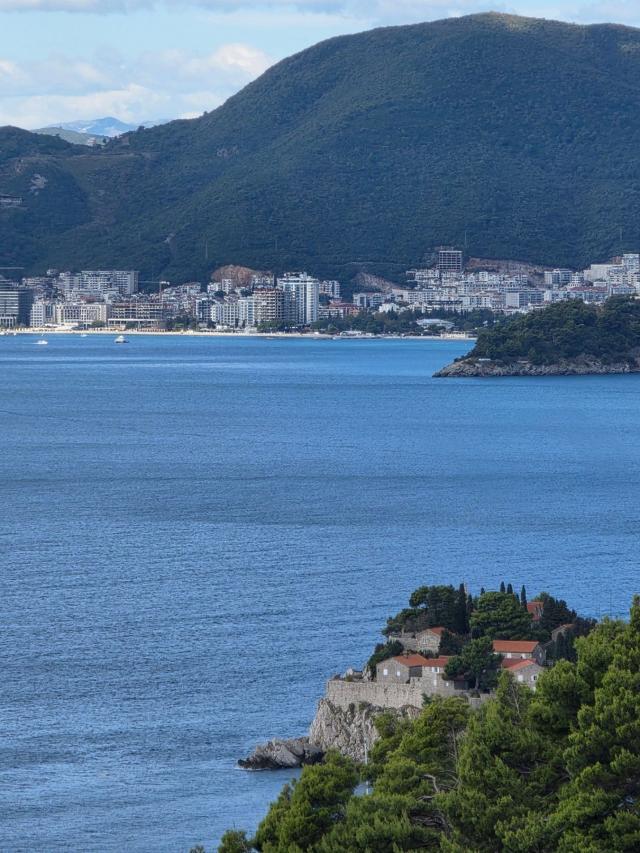 Prodaja građevinskog zemljista 2.682 m² za izgradnju 5 luksuznih vila sa pogledom na more – Blizikuć