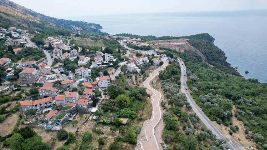 Prodaja građevinskog zemljista 2.682 m² za izgradnju 5 luksuznih vila sa pogledom na more – Blizikuć