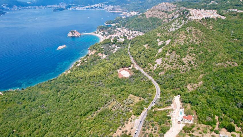 Prodaja građevinskog zemljista 2.682 m² za izgradnju 5 luksuznih vila sa pogledom na more – Blizikuć